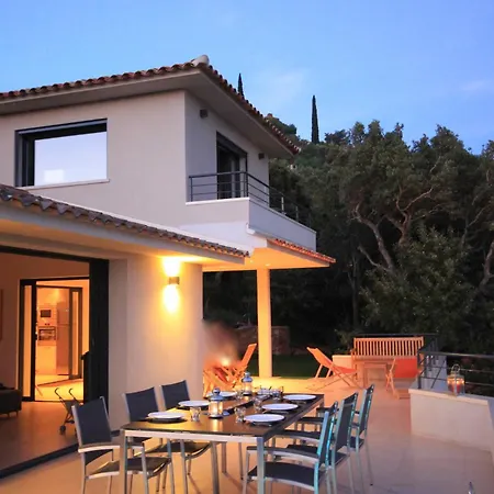 Villa Marinarca Sitew Vecchio Marina Di Fiori Vue Piscine Chauffee Clim A Pied Tennis Porto Vecchio