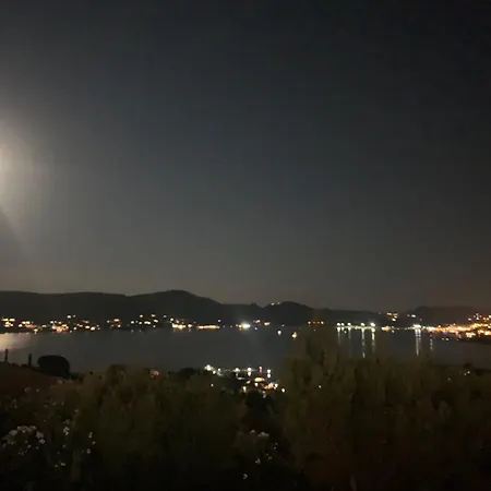 Marinarca Sitew Vecchio Marina Di Fiori Vue Piscine Chauffee Clim A Pied Tennis *