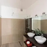 Marinarca Sitew Vecchio Marina Di Fiori Vue Piscine Chauffee Clim A Pied Tennis فيلة