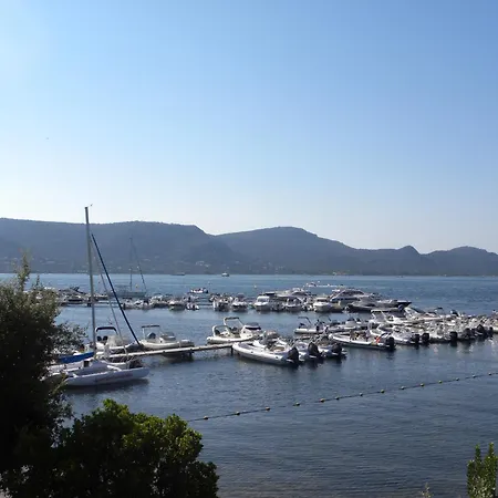 Villa Marinarca Sitew Vecchio Marina Di Fiori Vue Piscine Chauffee Clim A Pied Tennis *