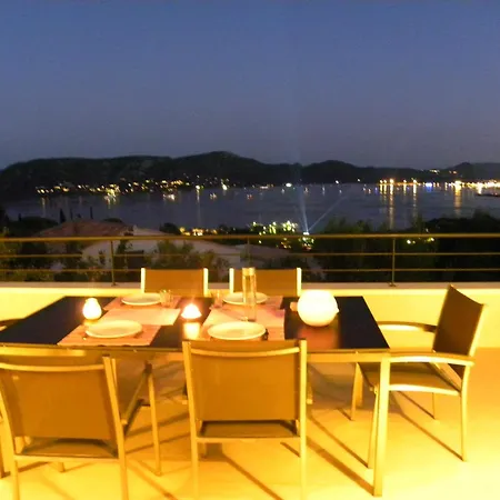 Marinarca Sitew Vecchio Marina Di Fiori Vue Piscine Chauffee Clim A Pied Tennis