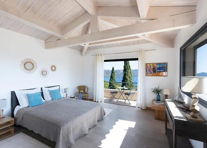 Villa Marinarca Sitew Vecchio Marina Di Fiori Vue Piscine Chauffee Clim A Pied Tennis *