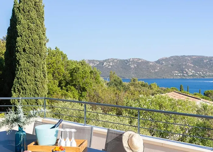 ヴィラ Marinarca Sitew Vecchio Marina Di Fiori Vue Piscine Chauffee Clim A Pied Tennis *